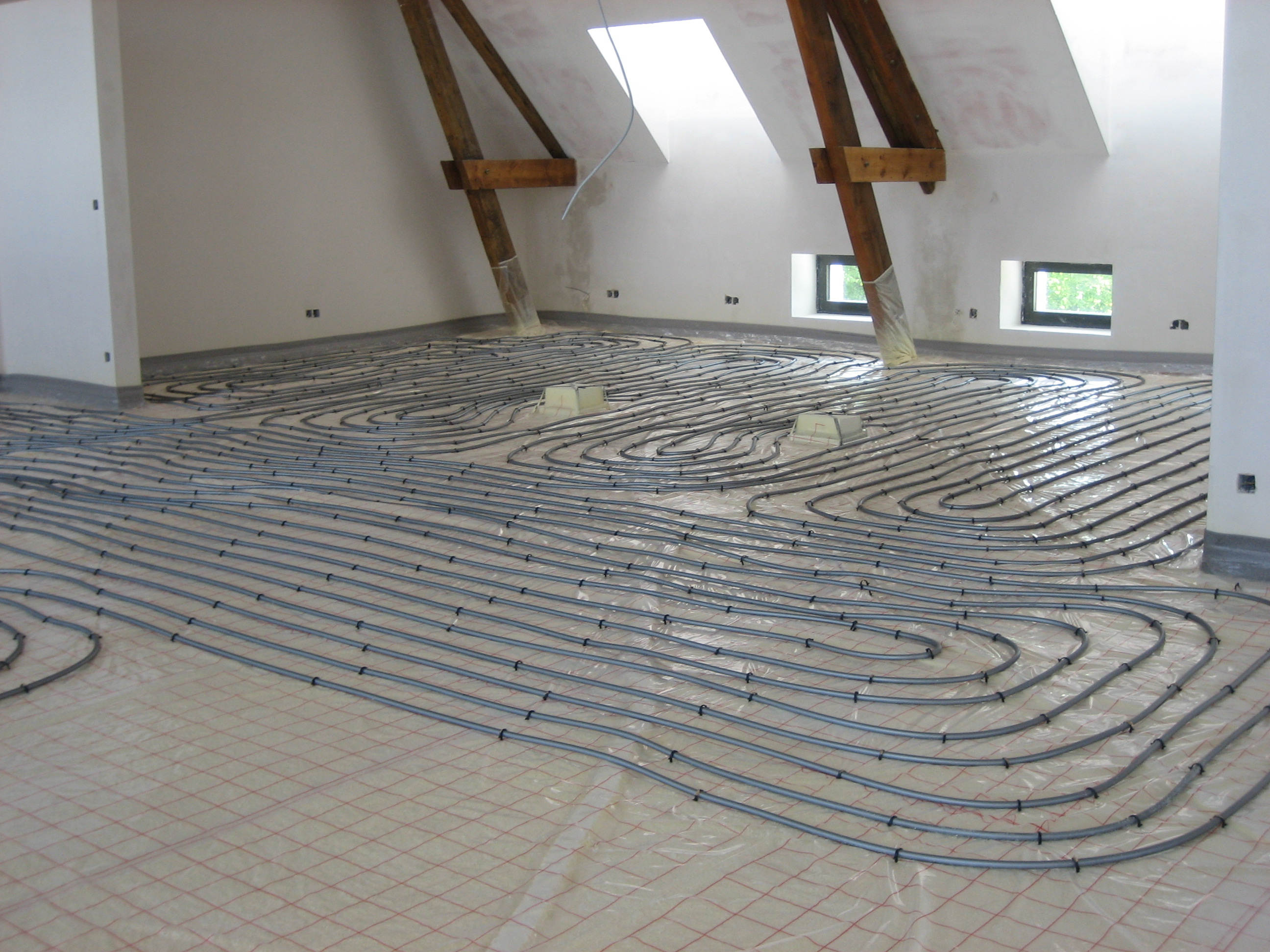 FALZONE SPRL - CHAUFFAGE ET TOITURE - FLEURUS - 0476 79 25 02